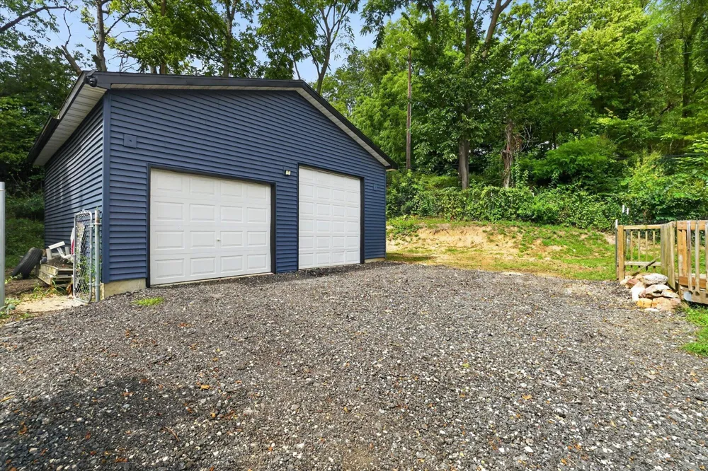 671 Jackson Street Ionia City, MI 48846