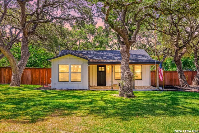 221 W HIGHLAND DR Boerne, TX 78006