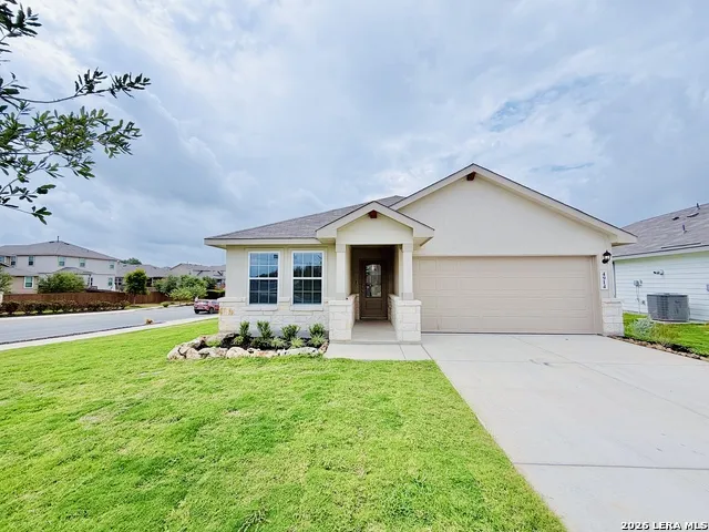 4914 Forward Swing San Antonio, TX 78261