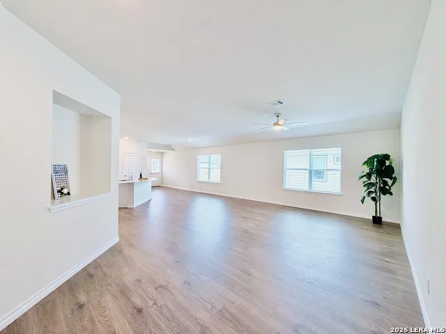 4914 Forward Swing San Antonio, TX 78261