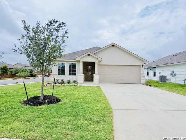 4914 Forward Swing San Antonio, TX 78261