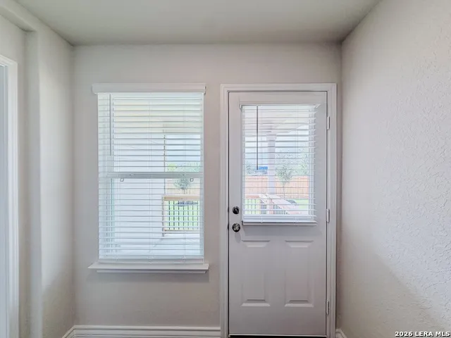4914 Forward Swing San Antonio, TX 78261