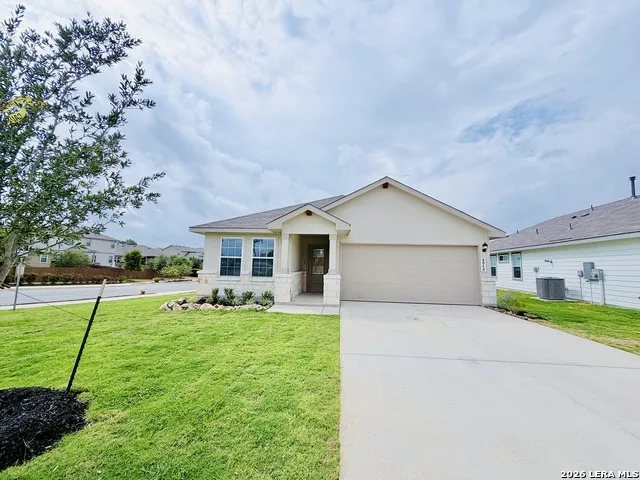 4914 Forward Swing San Antonio, TX 78261