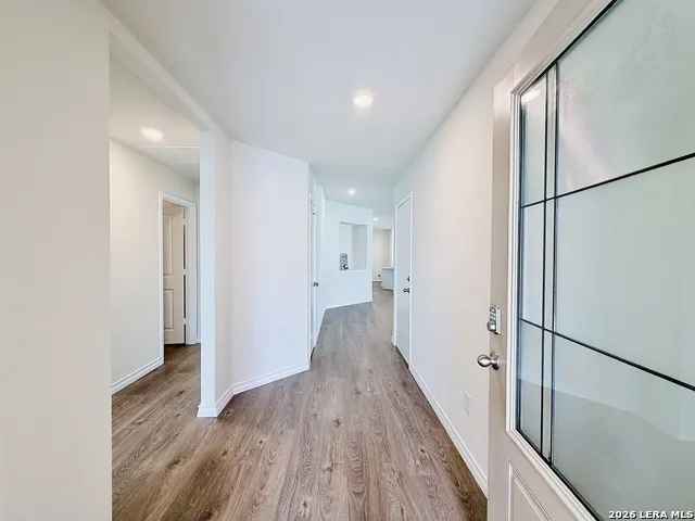 4914 Forward Swing San Antonio, TX 78261