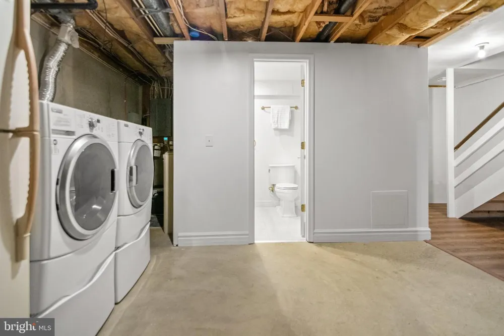 1740 WOODTREE CIRCLE Annapolis, MD 21409