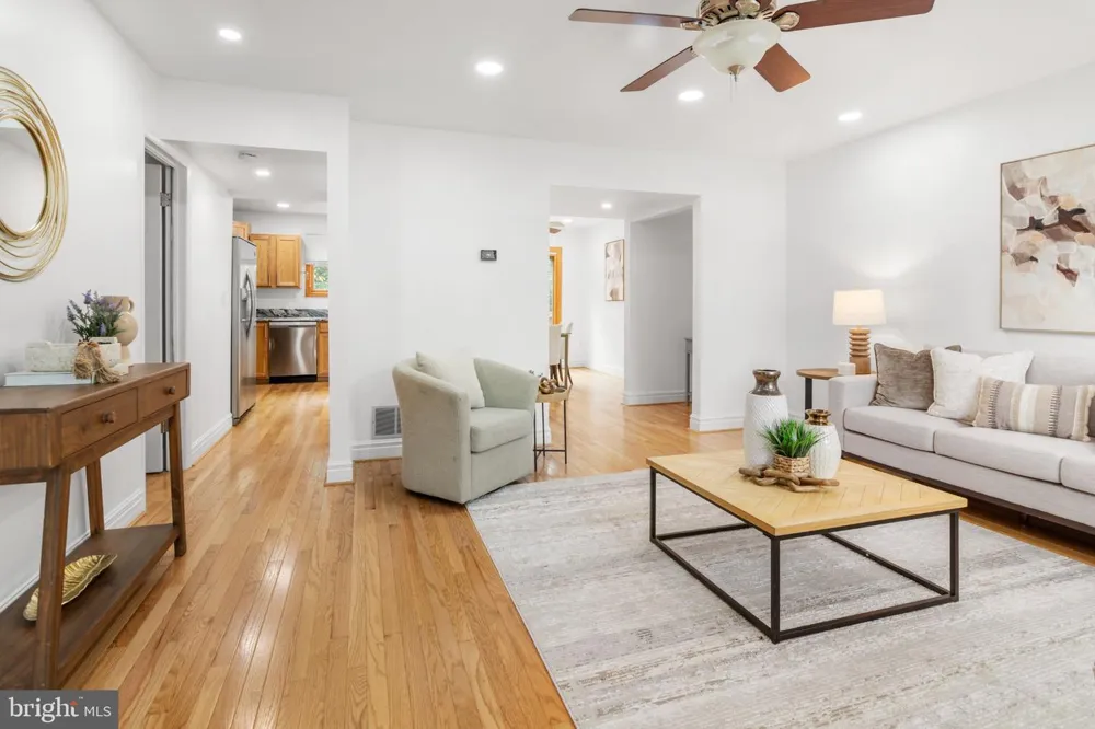 1740 WOODTREE CIRCLE Annapolis, MD 21409