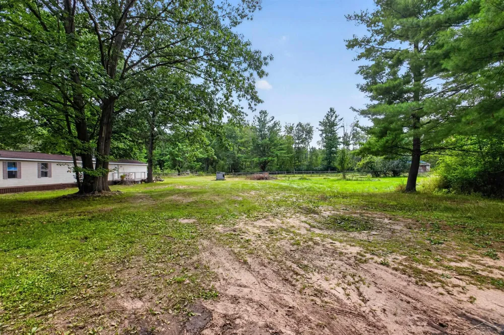 4960 Skenes Road Edenville Township, MI 48657