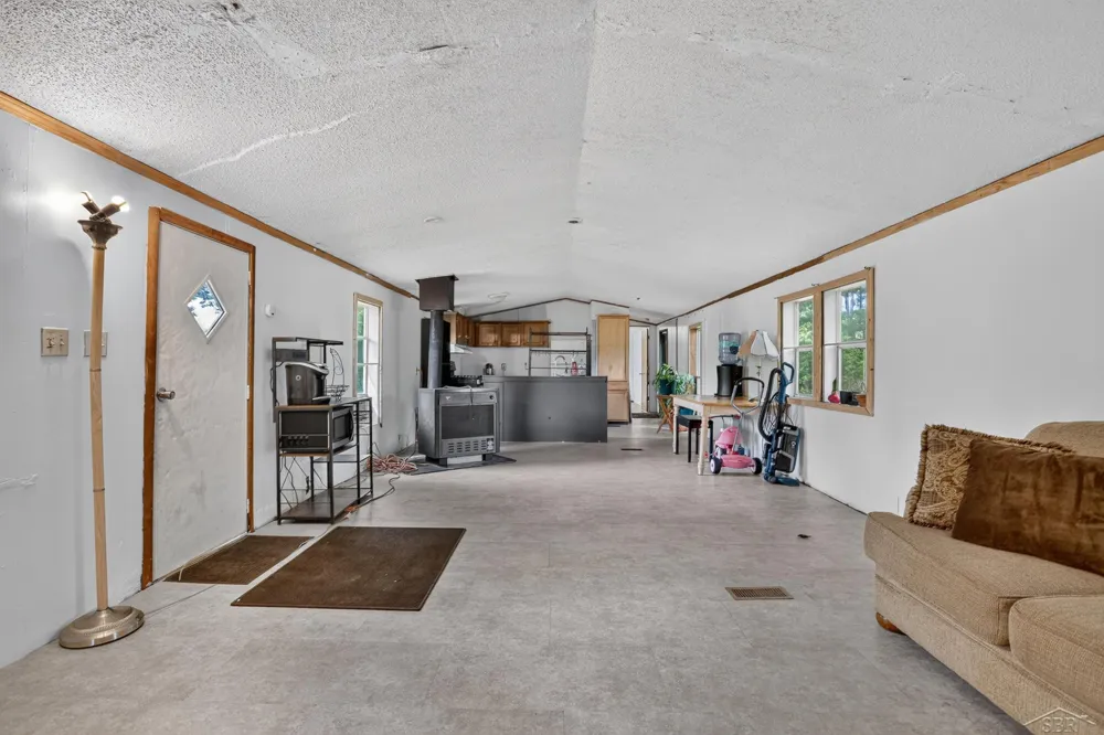 4960 Skenes Road Edenville Township, MI 48657
