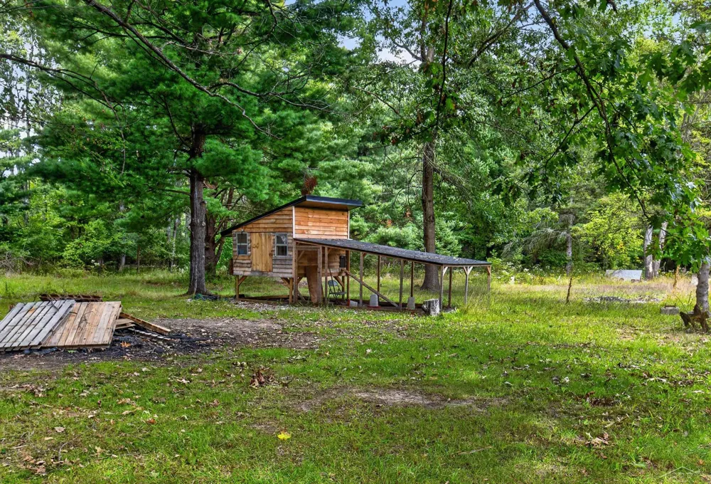 4960 Skenes Road Edenville Township, MI 48657