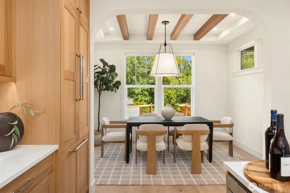9323 126th Avenue NE Kirkland, WA 98033
