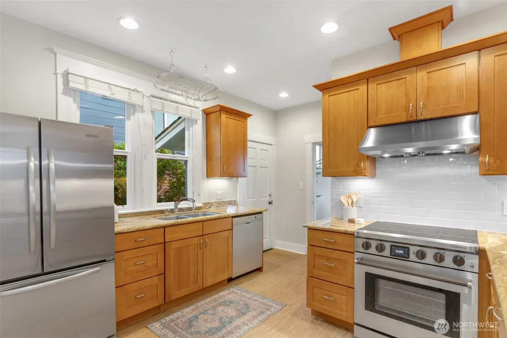 1820 S Weller Street Seattle, WA 98144