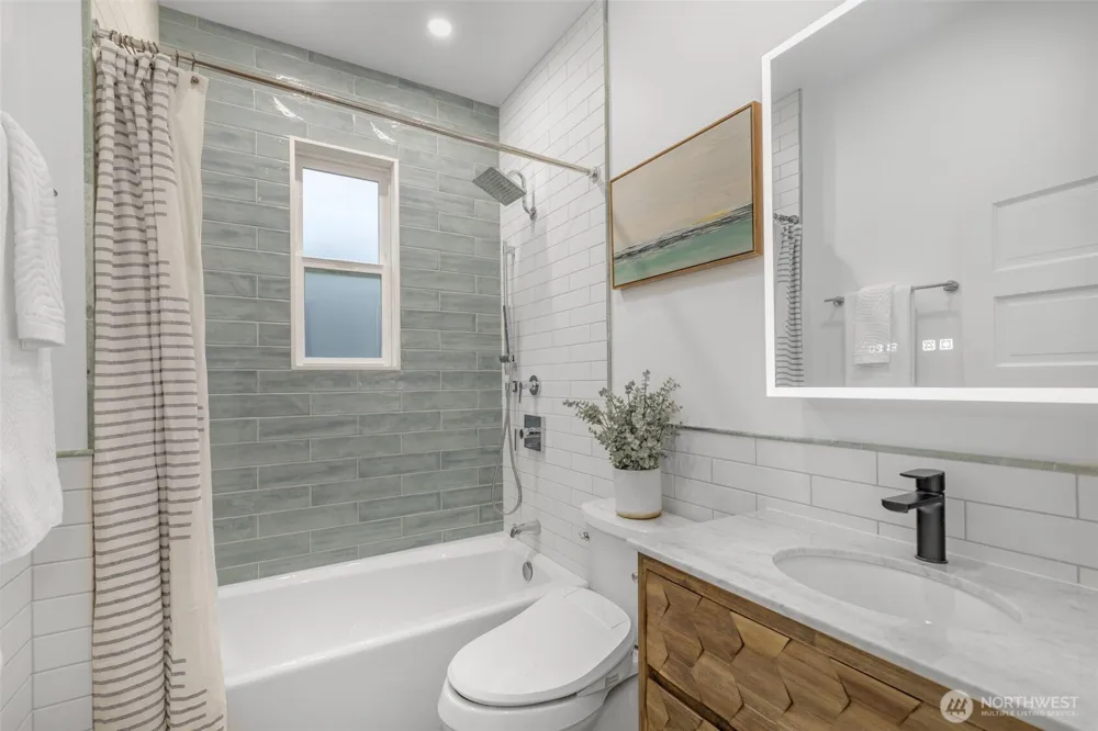1820 S Weller Street Seattle, WA 98144
