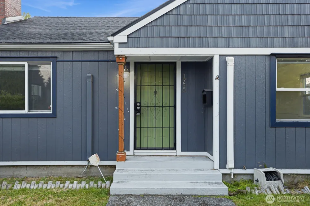 1750 S Anderson Street #1 Tacoma, WA 98405