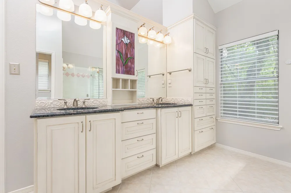 9106 Marybank Drive Austin, TX 78750