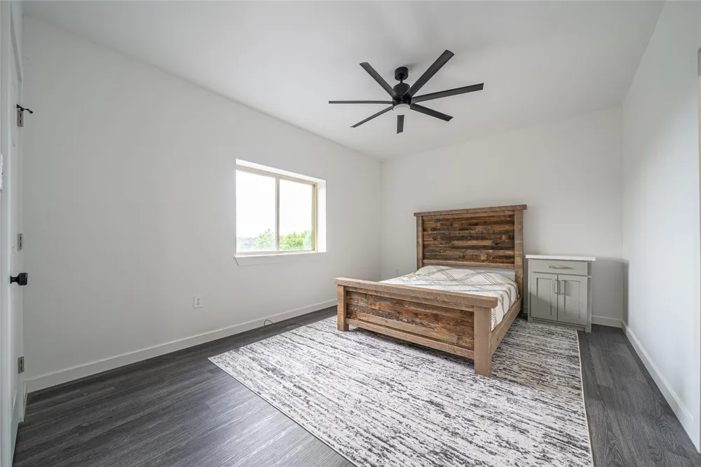 247 Betty Drive Bandera, TX 78003