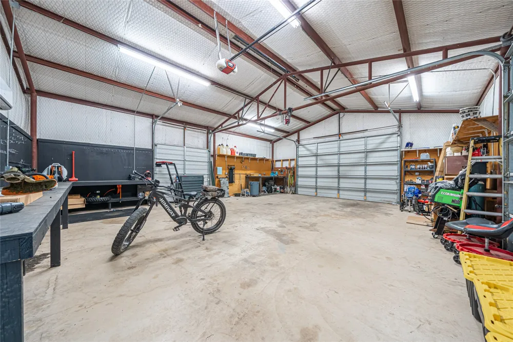 247 Betty Drive Bandera, TX 78003