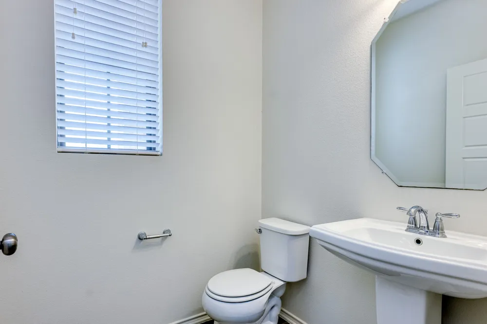 13513 Feldspar Drive Austin, TX 78729