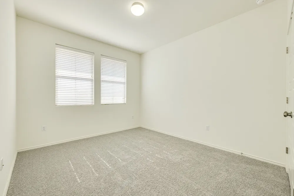 13513 Feldspar Drive Austin, TX 78729