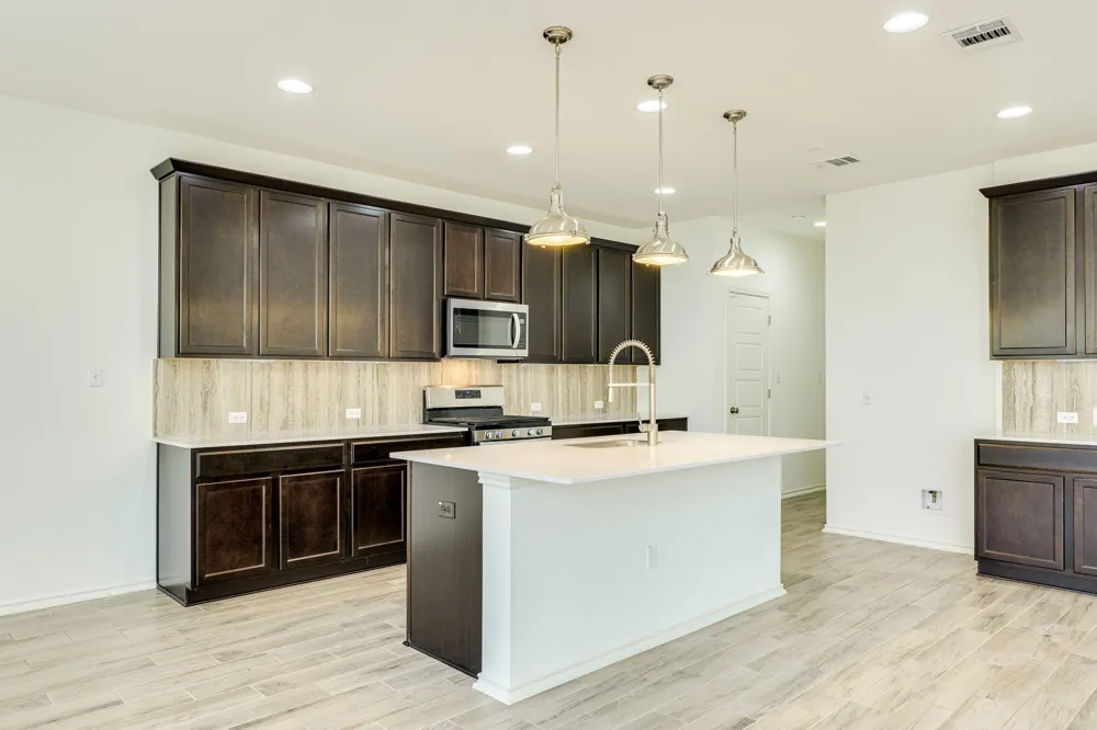 13513 Feldspar Drive Austin, TX 78729
