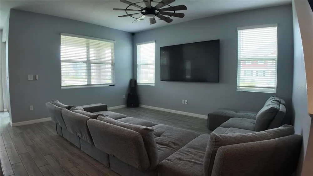 2436 BLOWING BREEZE AVENUE Kissimmee, FL 34744