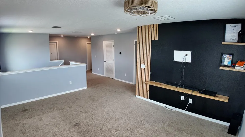 2436 BLOWING BREEZE AVENUE Kissimmee, FL 34744