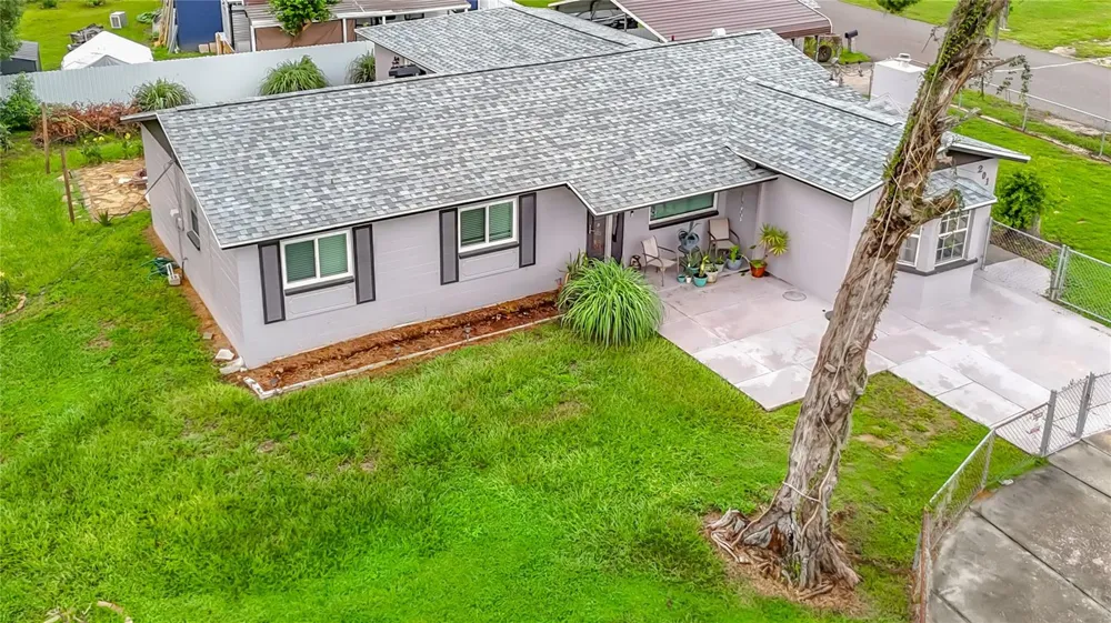 201 E WHEELER ROAD Seffner, FL 33584