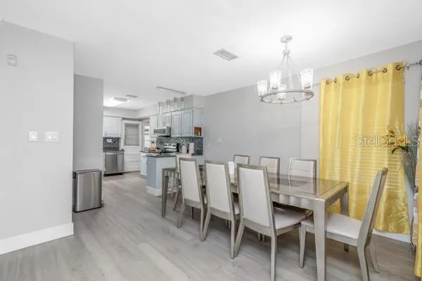 12009 WATERSIDE COURT Tampa, FL 33612