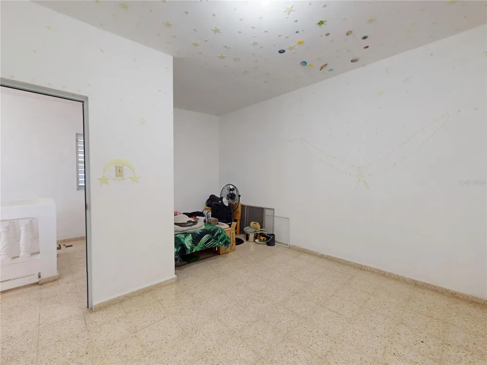 13 CALLE LOS ROBLES, URB REPARTO ROBLES Anasco, PR 00610