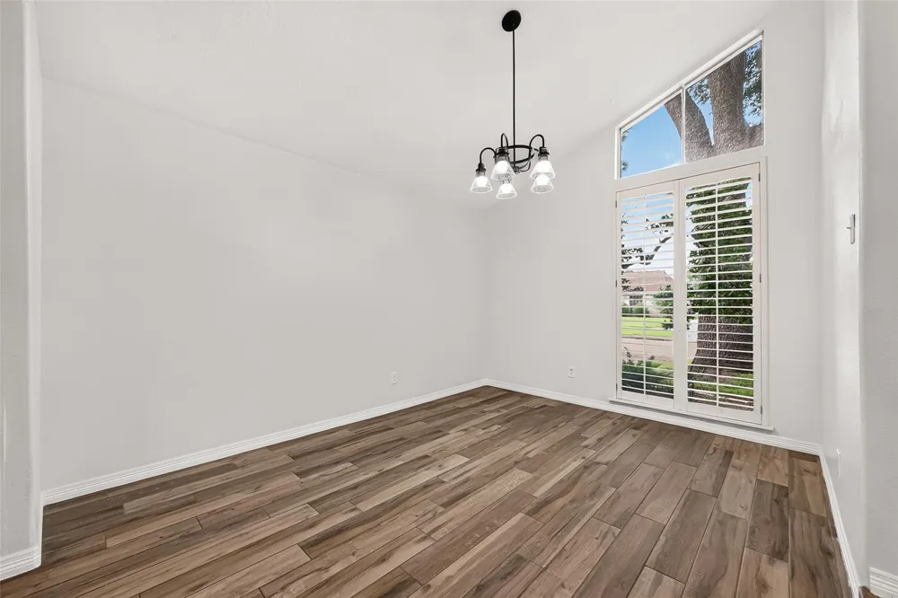 4711 Eagle Trail Drive Houston, TX 77084
