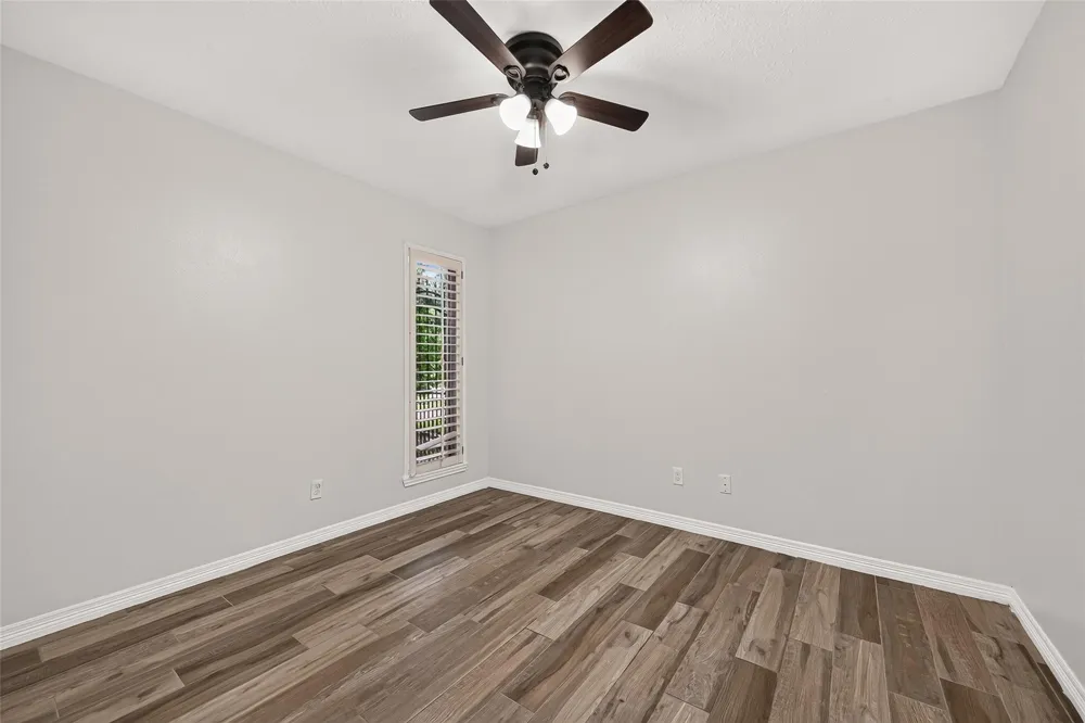 4711 Eagle Trail Drive Houston, TX 77084