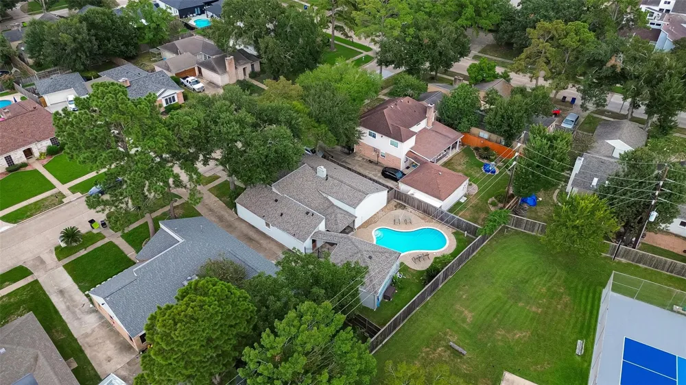 4711 Eagle Trail Drive Houston, TX 77084