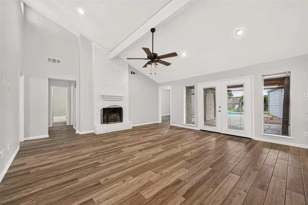 4711 Eagle Trail Drive Houston, TX 77084