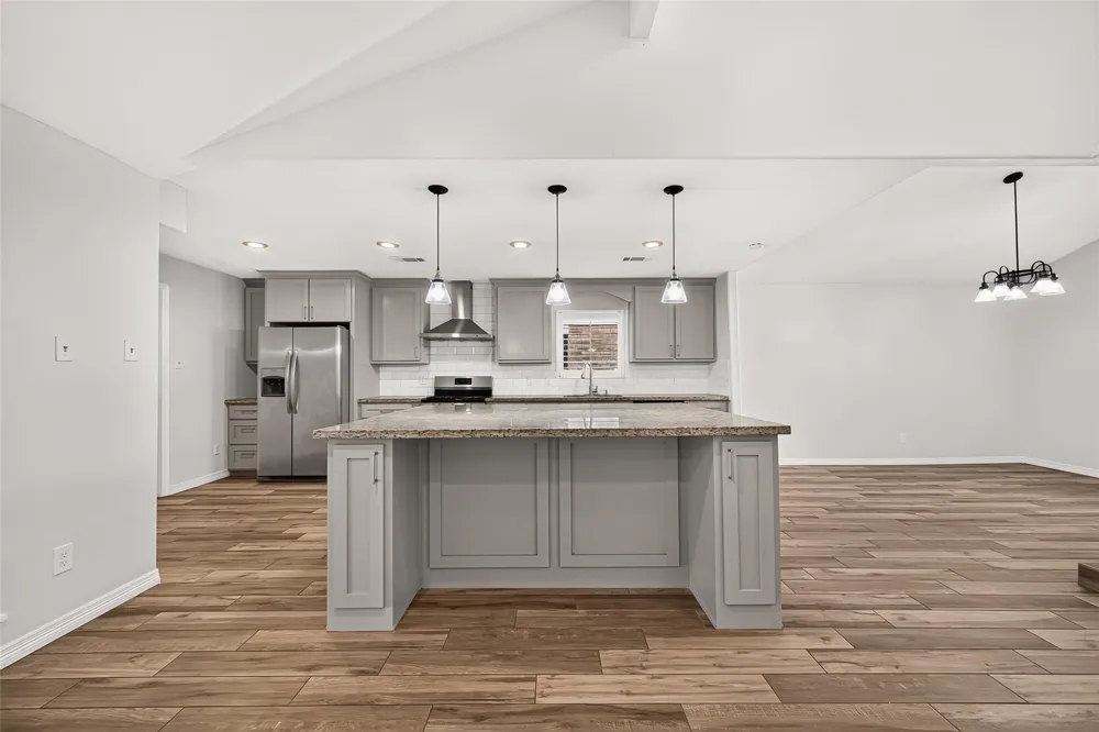 4711 Eagle Trail Drive Houston, TX 77084