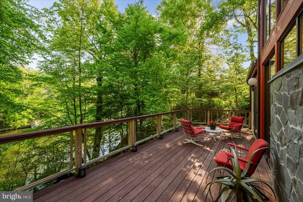1739 VINEYARD TRAIL Annapolis, MD 21401