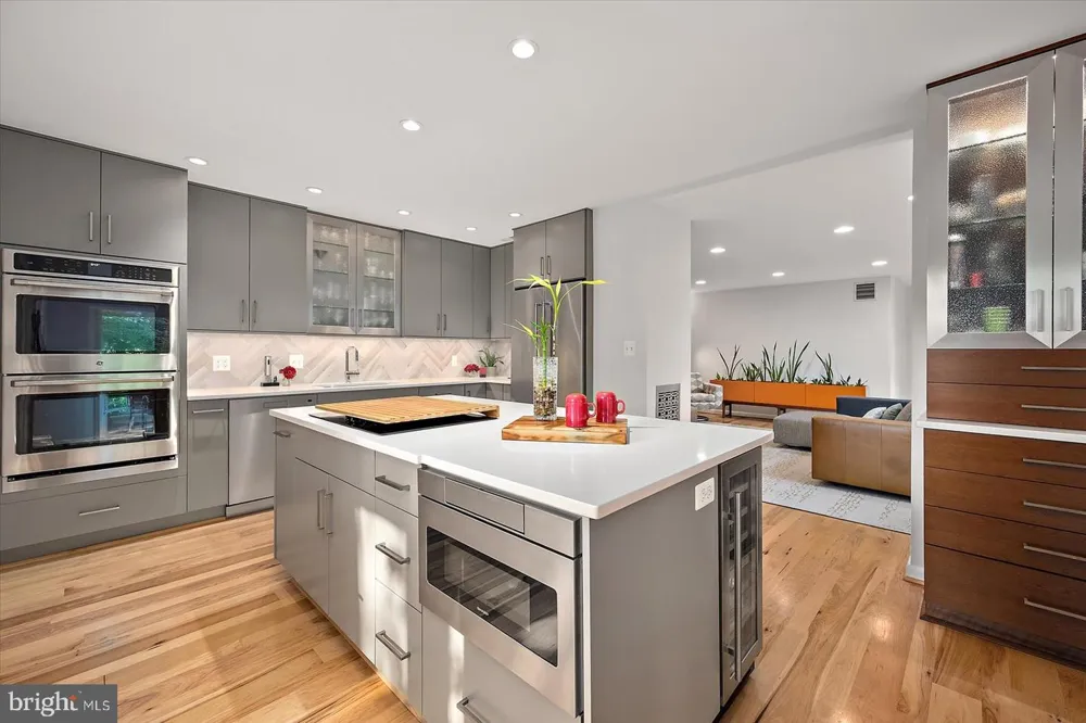 1739 VINEYARD TRAIL Annapolis, MD 21401