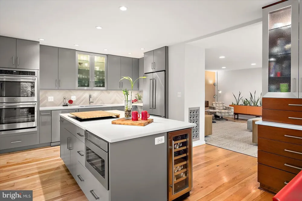1739 VINEYARD TRAIL Annapolis, MD 21401