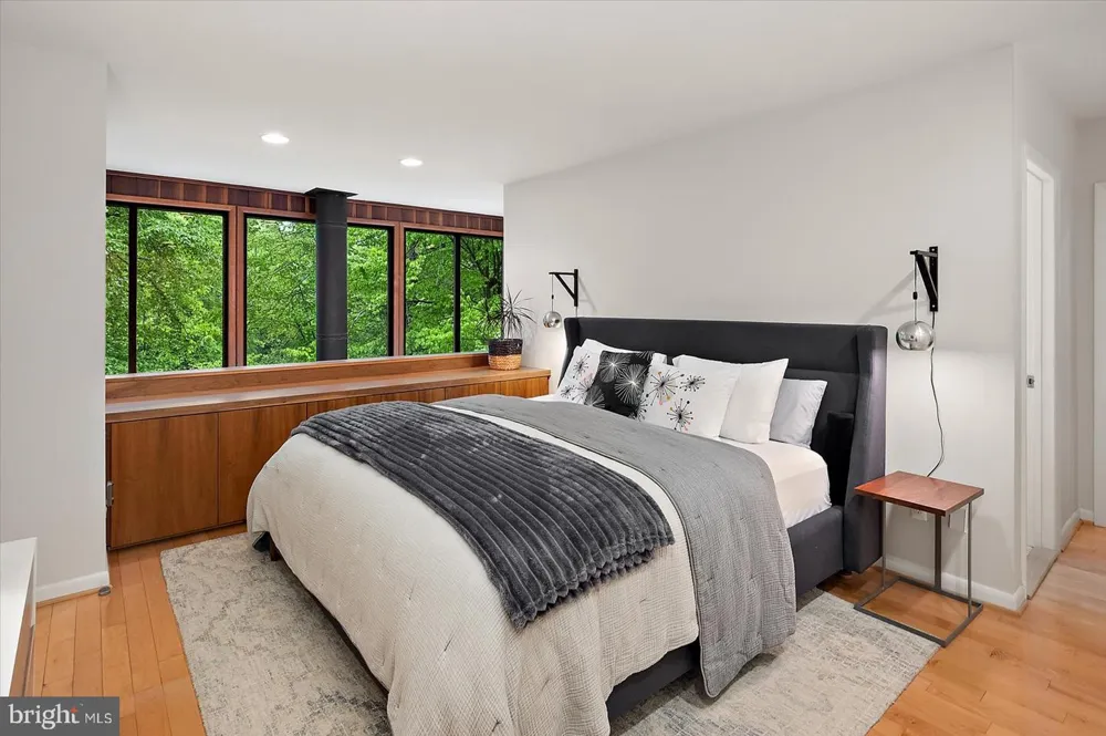 1739 VINEYARD TRAIL Annapolis, MD 21401