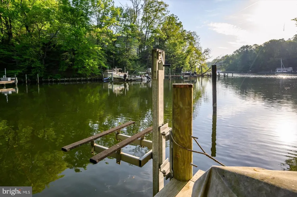 1739 VINEYARD TRAIL Annapolis, MD 21401