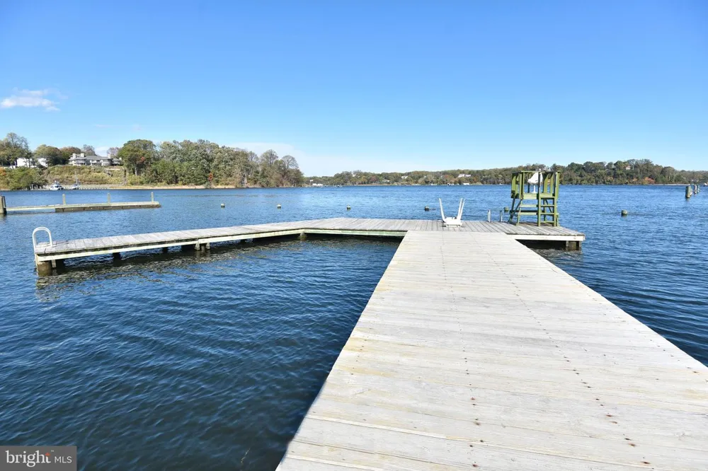 1739 VINEYARD TRAIL Annapolis, MD 21401