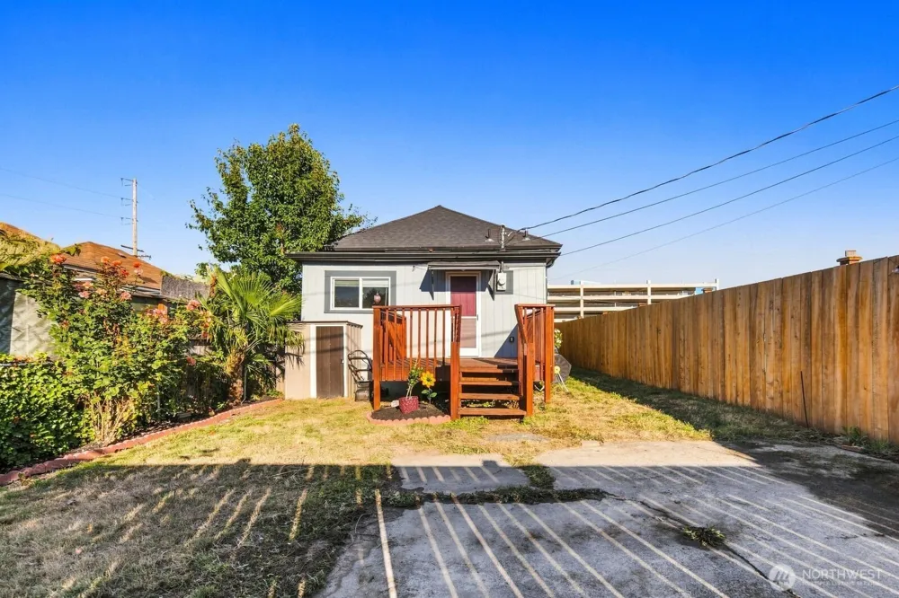 119 C STREET NW Auburn, WA 98001