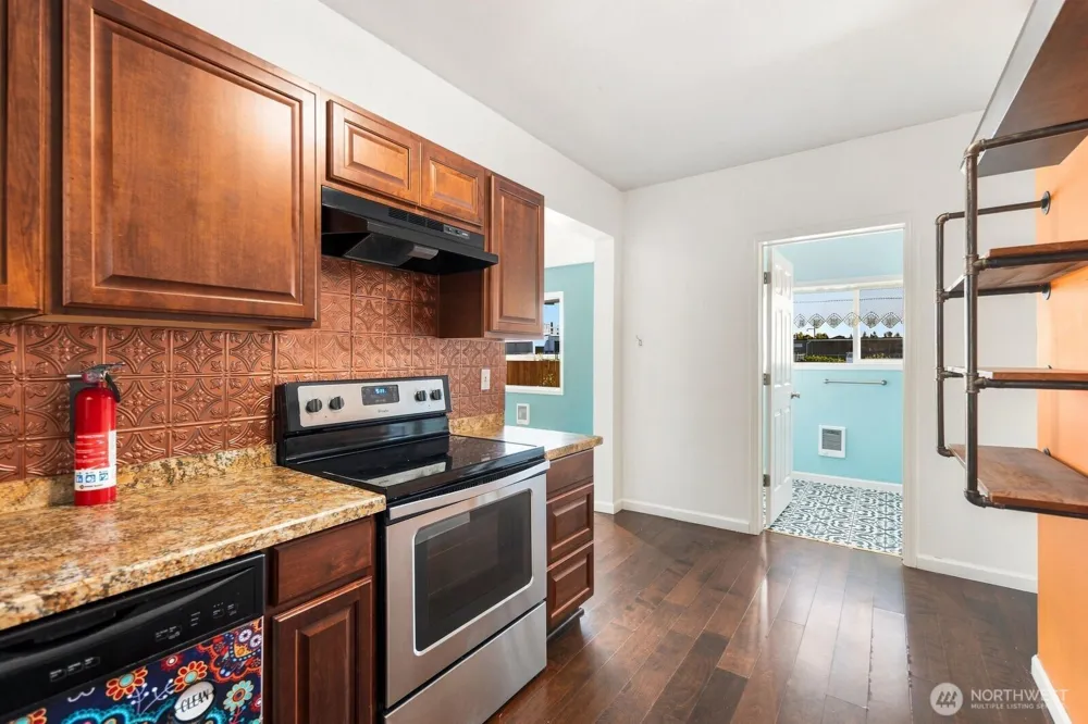 119 C STREET NW Auburn, WA 98001
