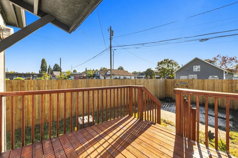 119 C STREET NW Auburn, WA 98001