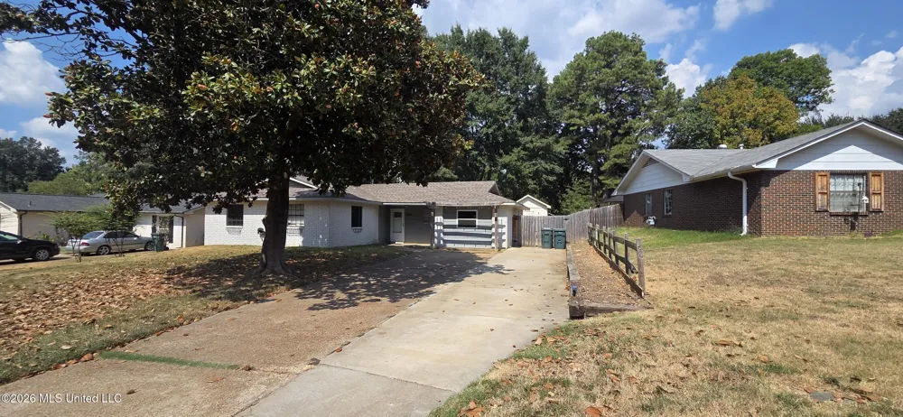 2192 Holbrook Cove Southaven, MS 38671