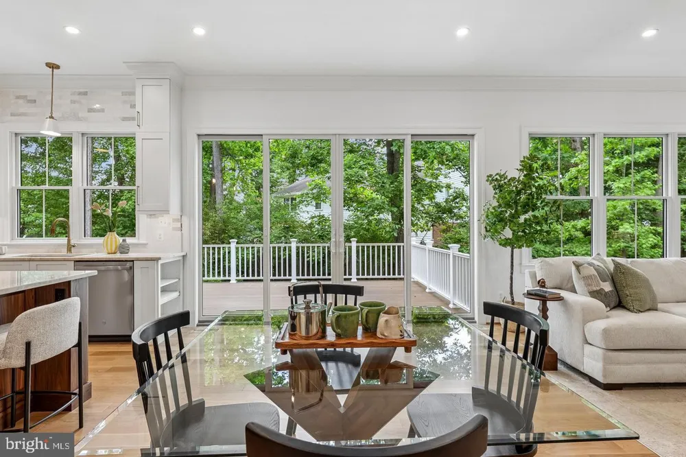 7926 BOLLING DRIVE Alexandria, VA 22308
