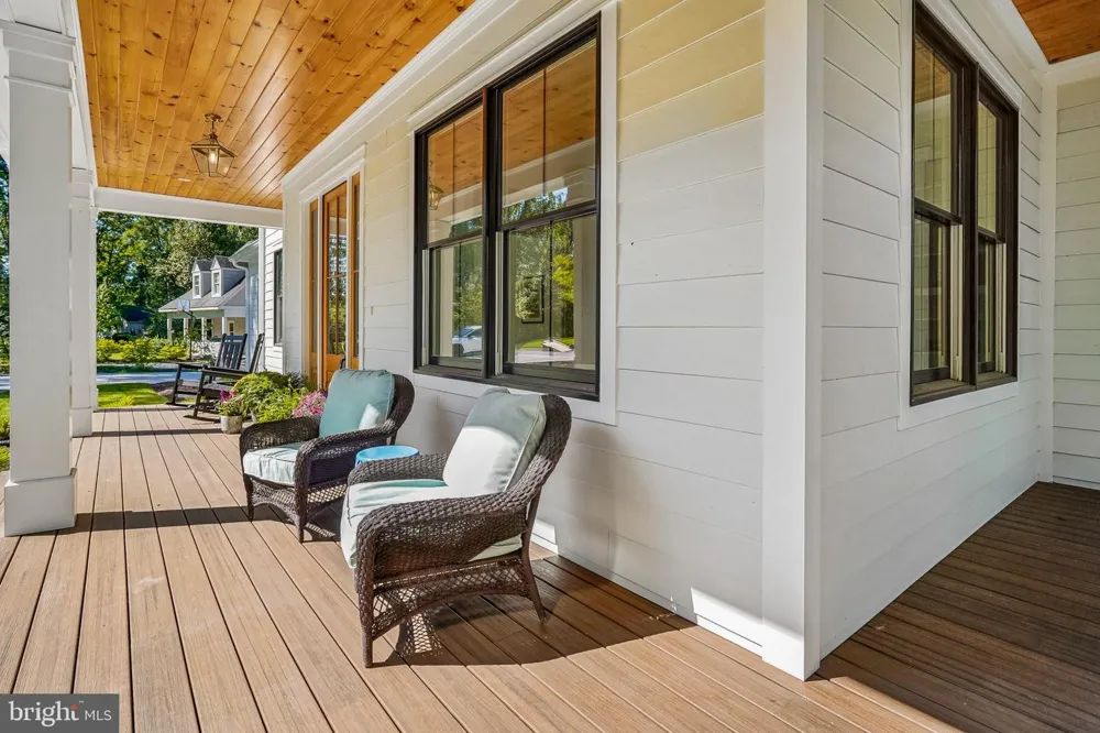 7926 BOLLING DRIVE Alexandria, VA 22308