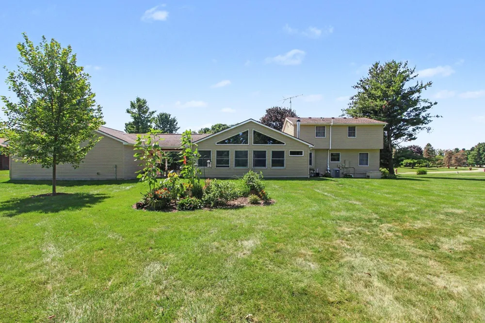 2603 Lone Oak Drive Lodi Township, MI 48103