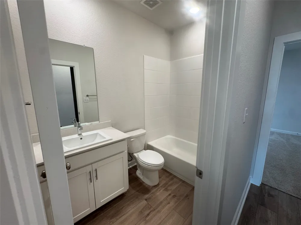 108 Sorghum Drive Hutto, TX 78634