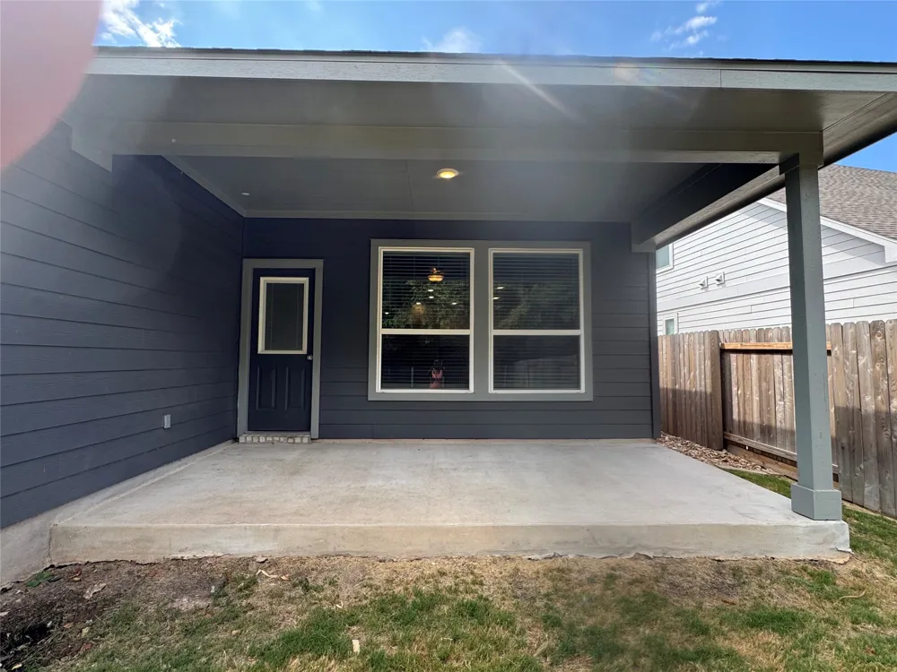 108 Sorghum Drive Hutto, TX 78634