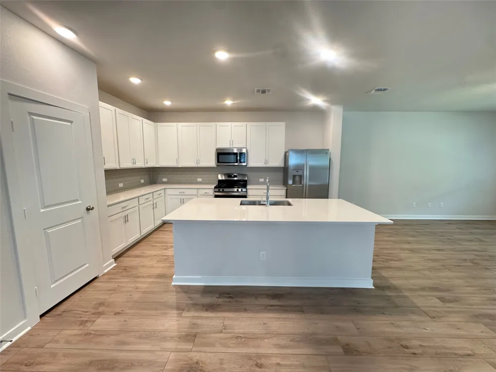 108 Sorghum Drive Hutto, TX 78634