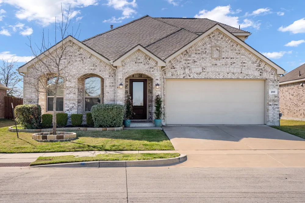 200 Copper Switch Drive Anna, TX 75409